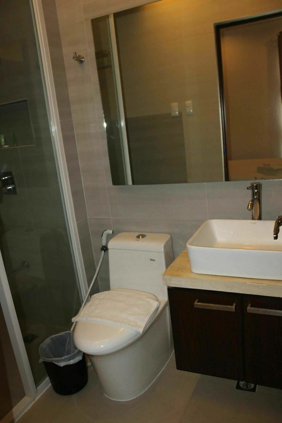 The Reef Hotel&Residences Olongapo Buitenkant foto